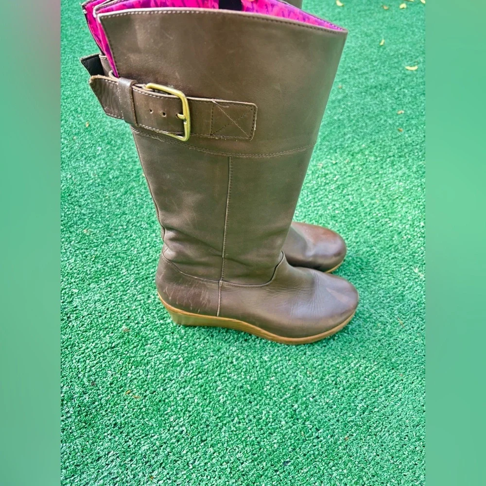 ‼️Sale‼️CROCS Brown Over the Knee Boots